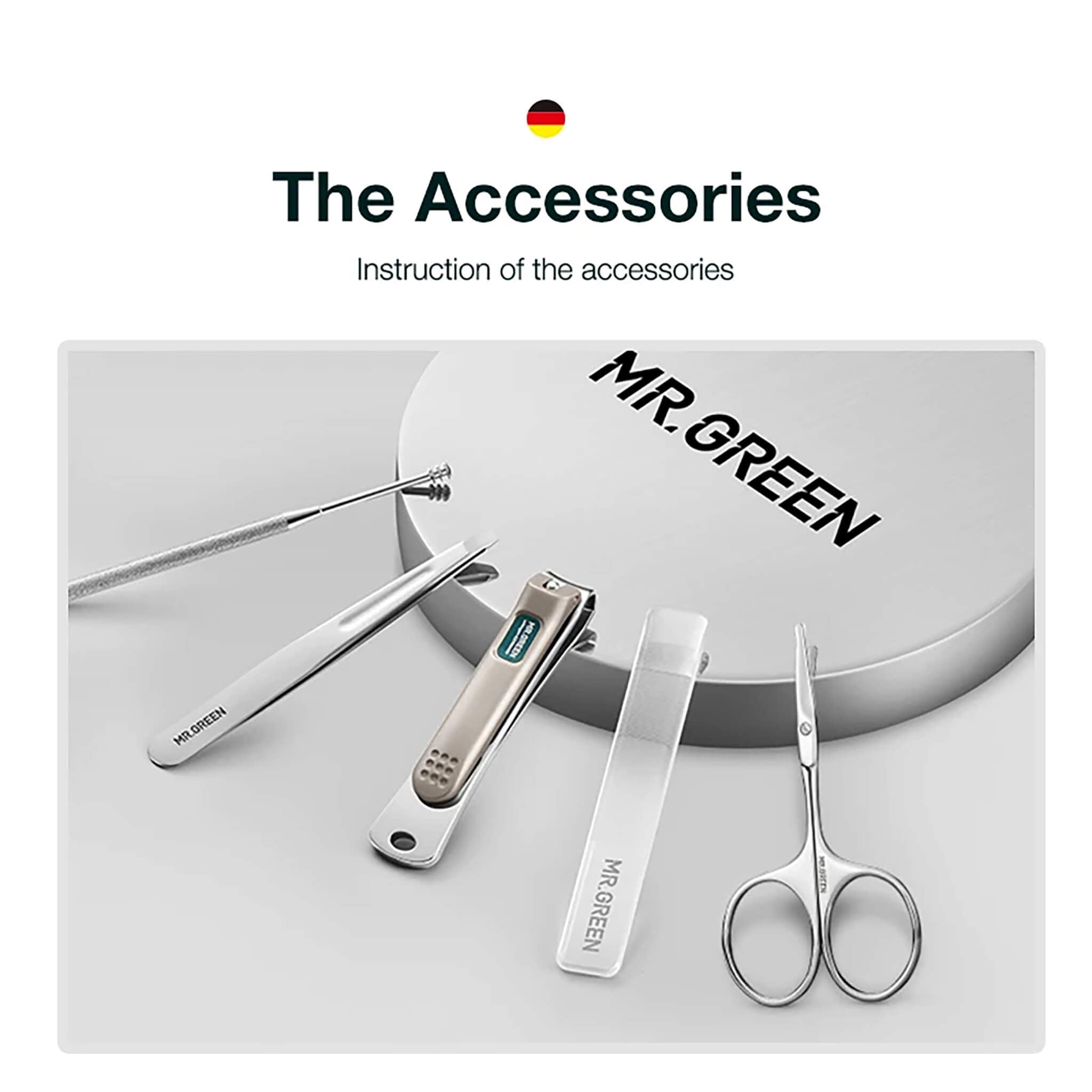 Accesorios MR.GREEN 5-en-1: cortaúñas, tijeras, pinza, herramienta de cutículas y lima de vidrio sobre base con logo.