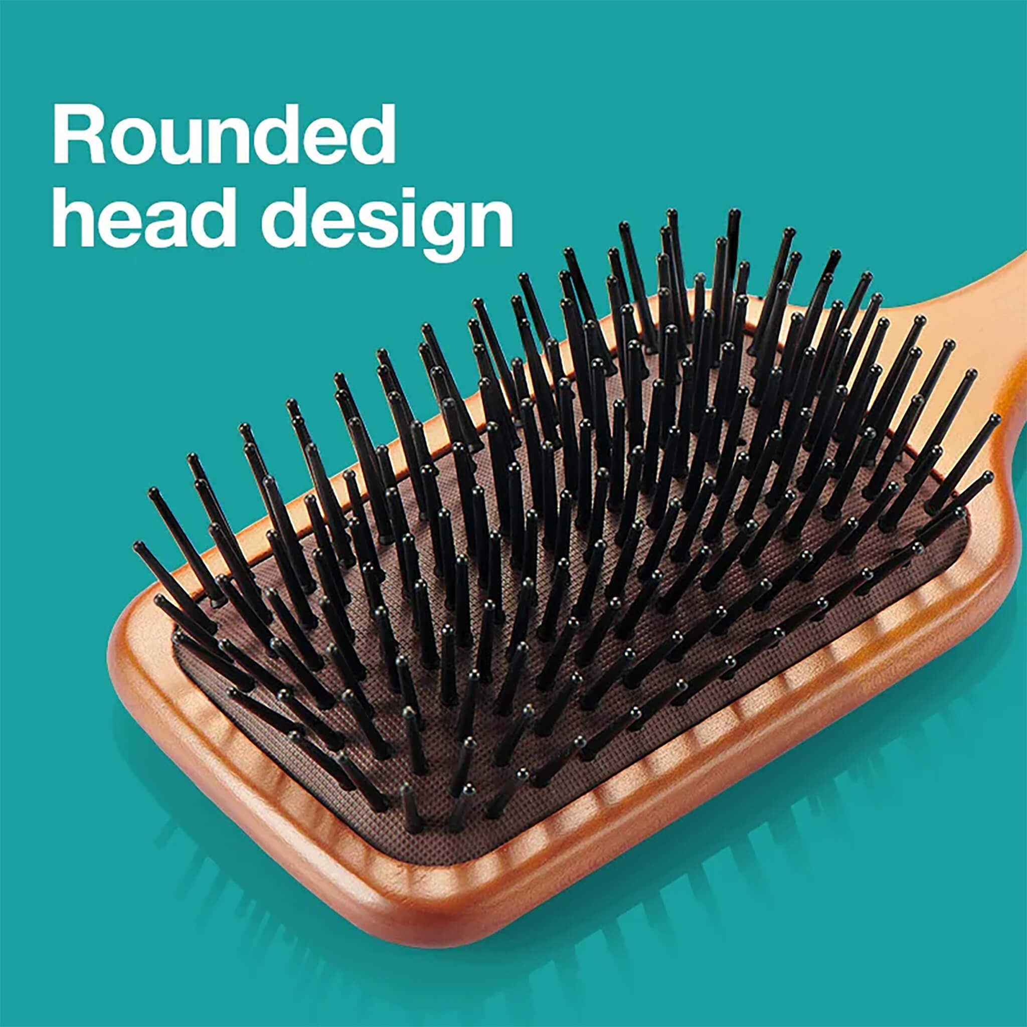 MR.GREEN paddle brush rounded head design with cushioned pad and round tips to protect hairline and reduce snagging.