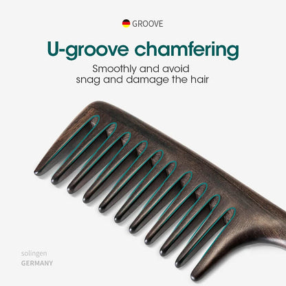 Detailed image of MR.GREEN wooden comb U-groove chamfering teeth, anti-snag design avoids breakage and ensures smooth detangling.